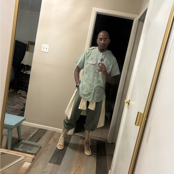 Meet your Posher, Cliff - Picture 10 of 14